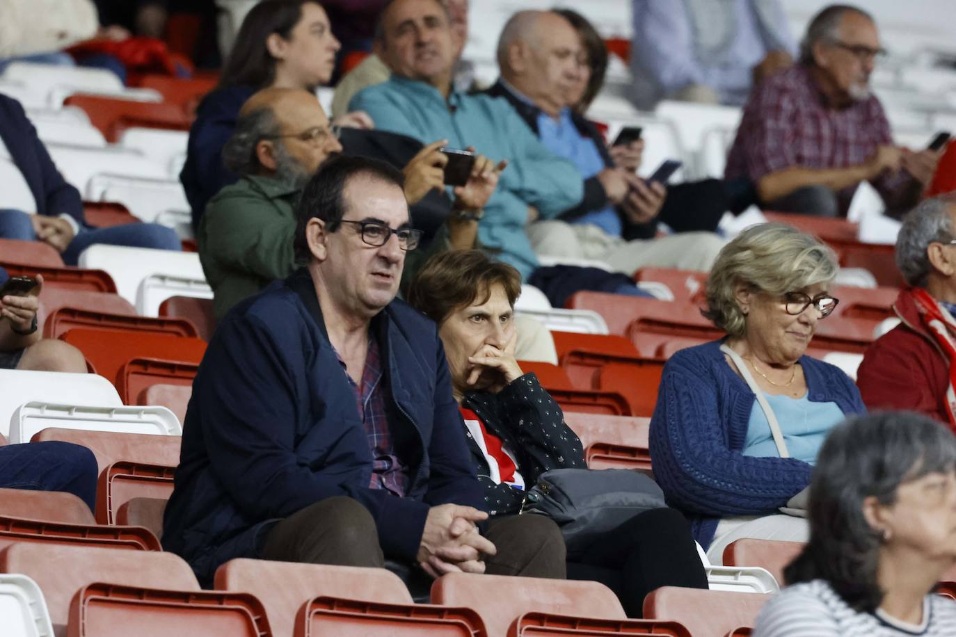 Fotos: ¿Estuviste en el Sporting - Ibiza? ¡Búscate!