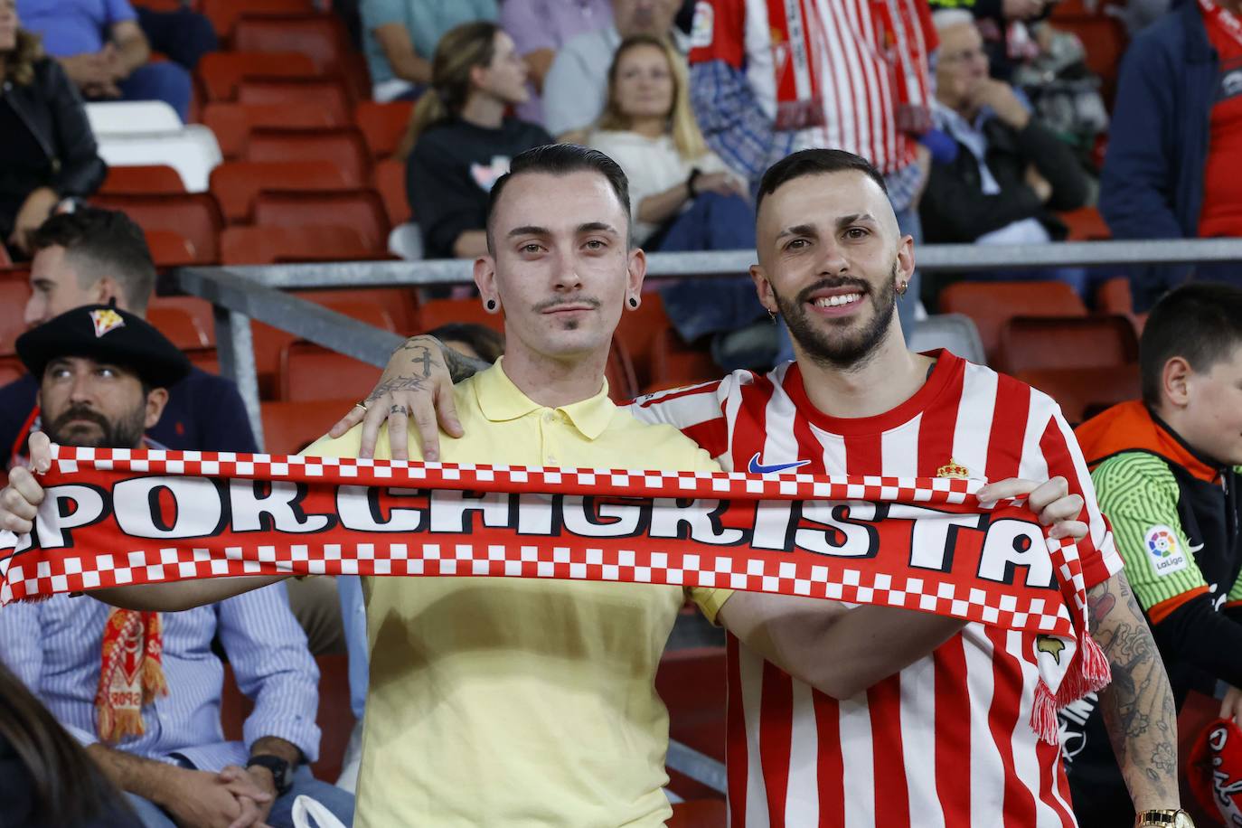 Fotos: ¿Estuviste en el Sporting - Ibiza? ¡Búscate!