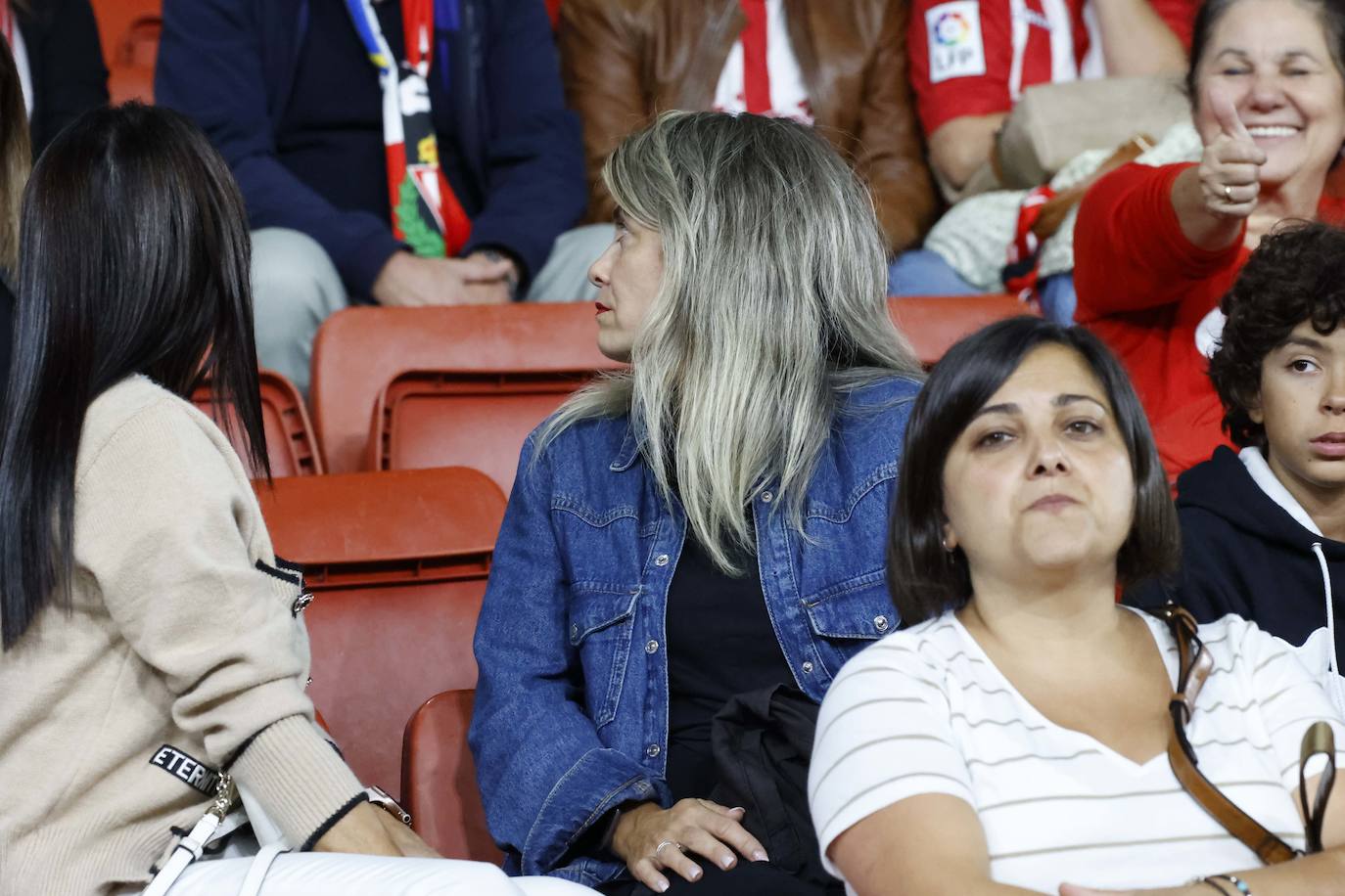 Fotos: ¿Estuviste en el Sporting - Ibiza? ¡Búscate!