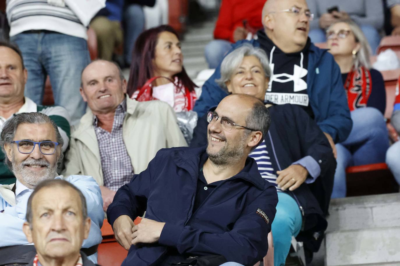 Fotos: ¿Estuviste en el Sporting - Ibiza? ¡Búscate!