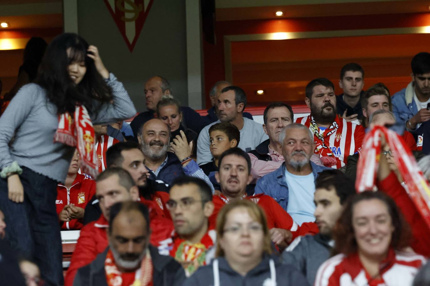 Fotos: ¿Estuviste en el Sporting - Ibiza? ¡Búscate!