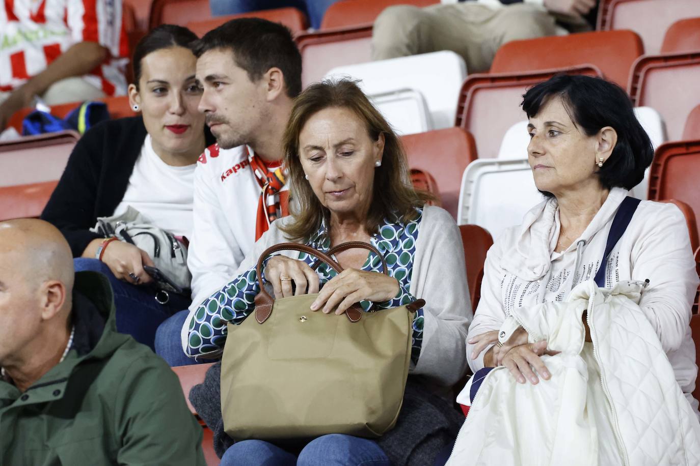 Fotos: ¿Estuviste en el Sporting - Ibiza? ¡Búscate!