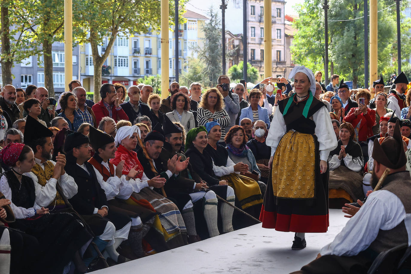 Fotos: Una pasarela llena de tradición