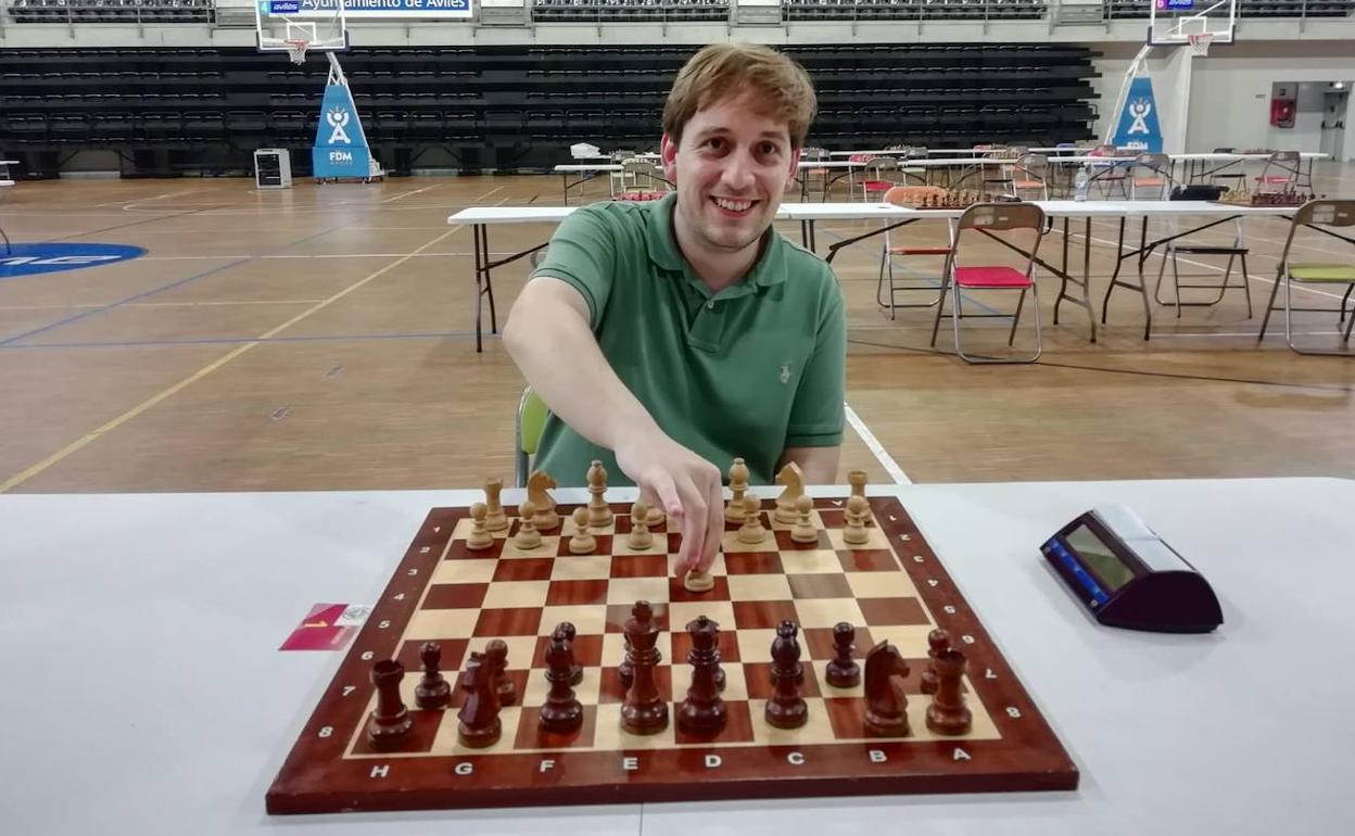 El maestro Sergio Guerrero. 