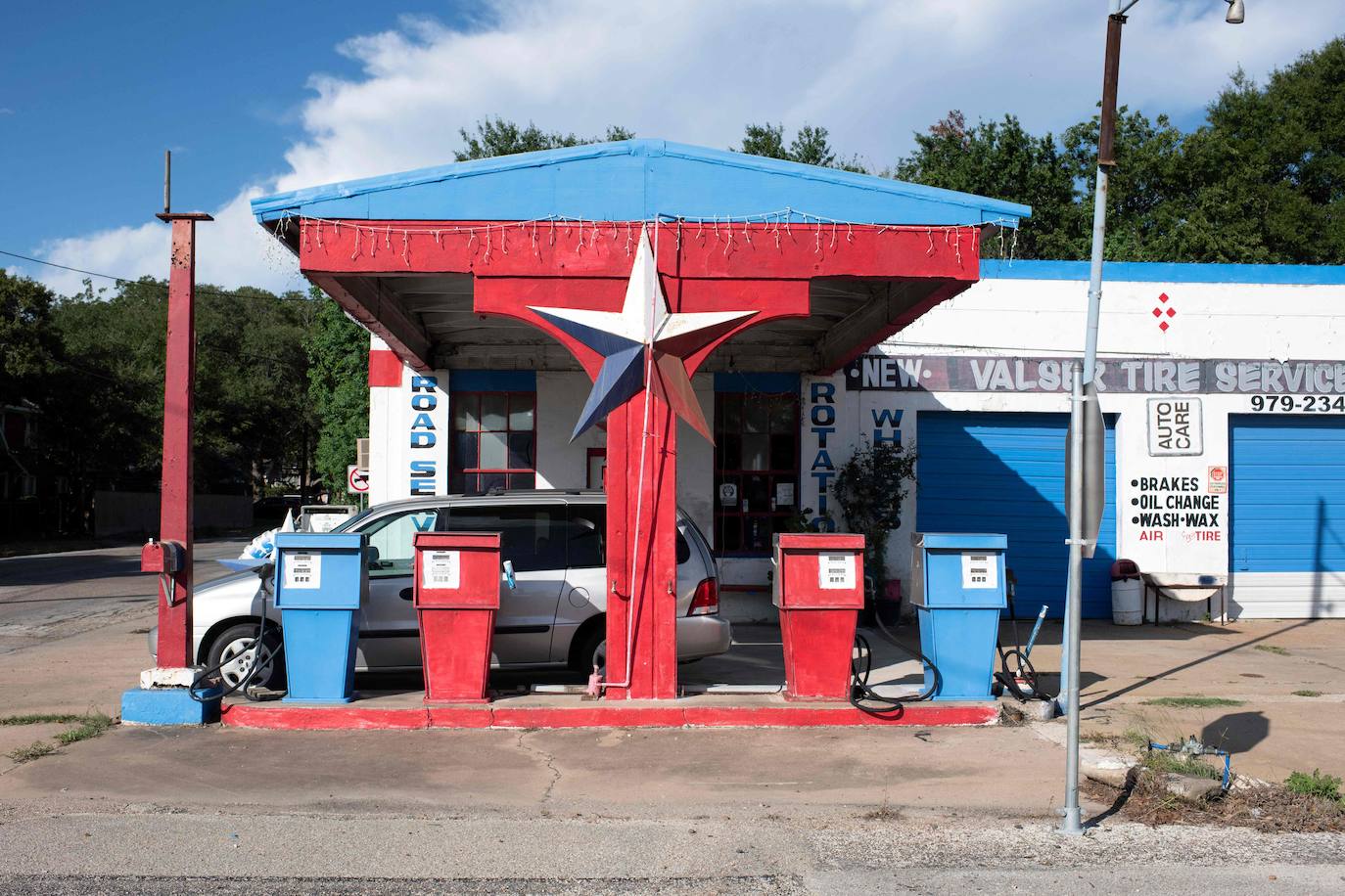 Fotos: Un recorrido por el mundo a través de las gasolineras