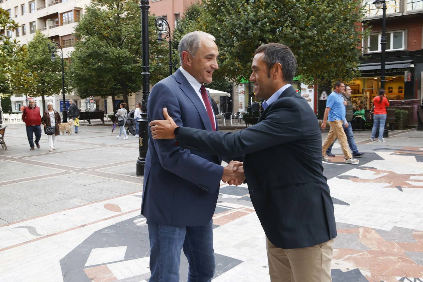 Fotos: EL COMERCIO premia al «mejor retablo de una Asturias que sabe trabajar por el futuro»