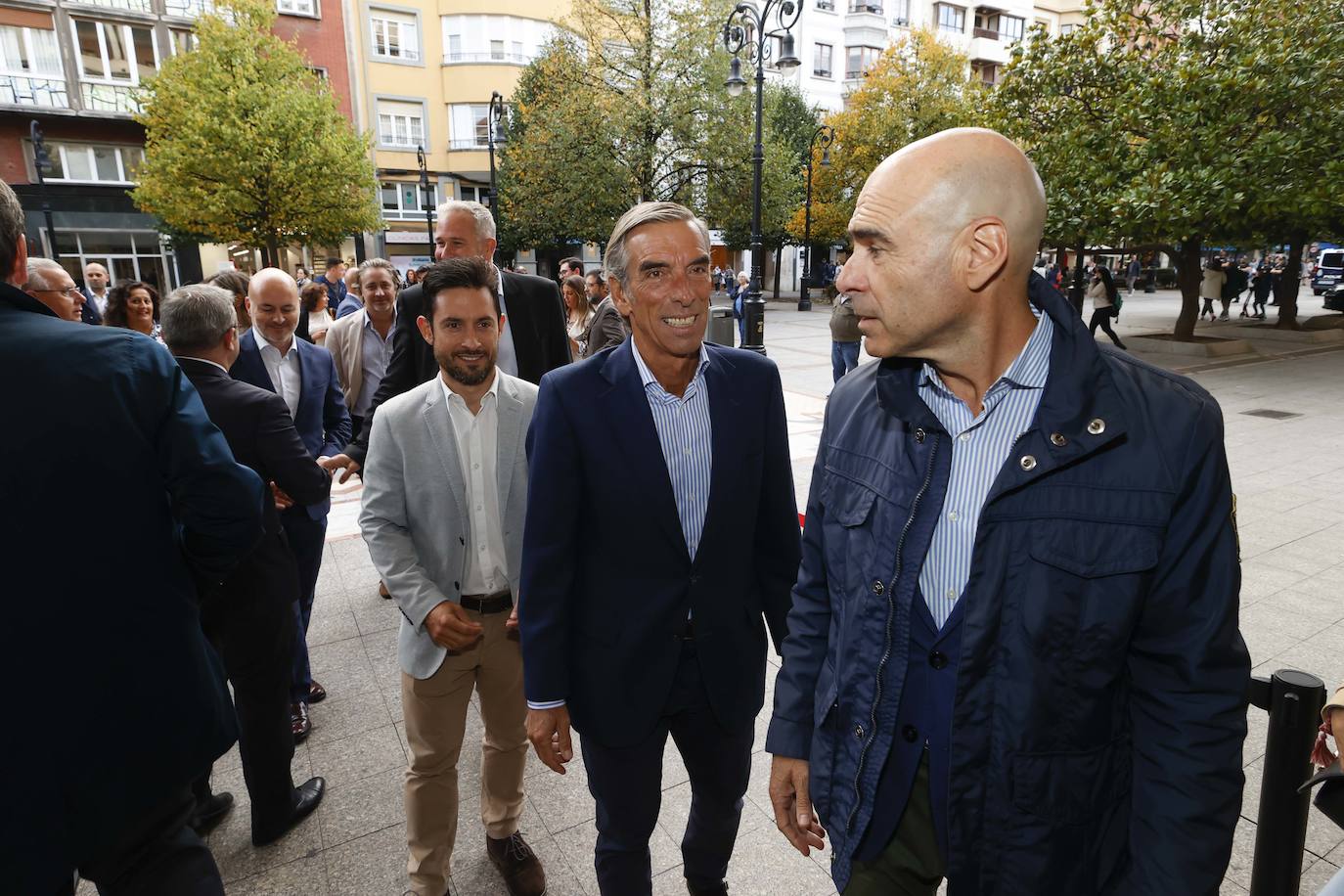 Fotos: EL COMERCIO premia al «mejor retablo de una Asturias que sabe trabajar por el futuro»