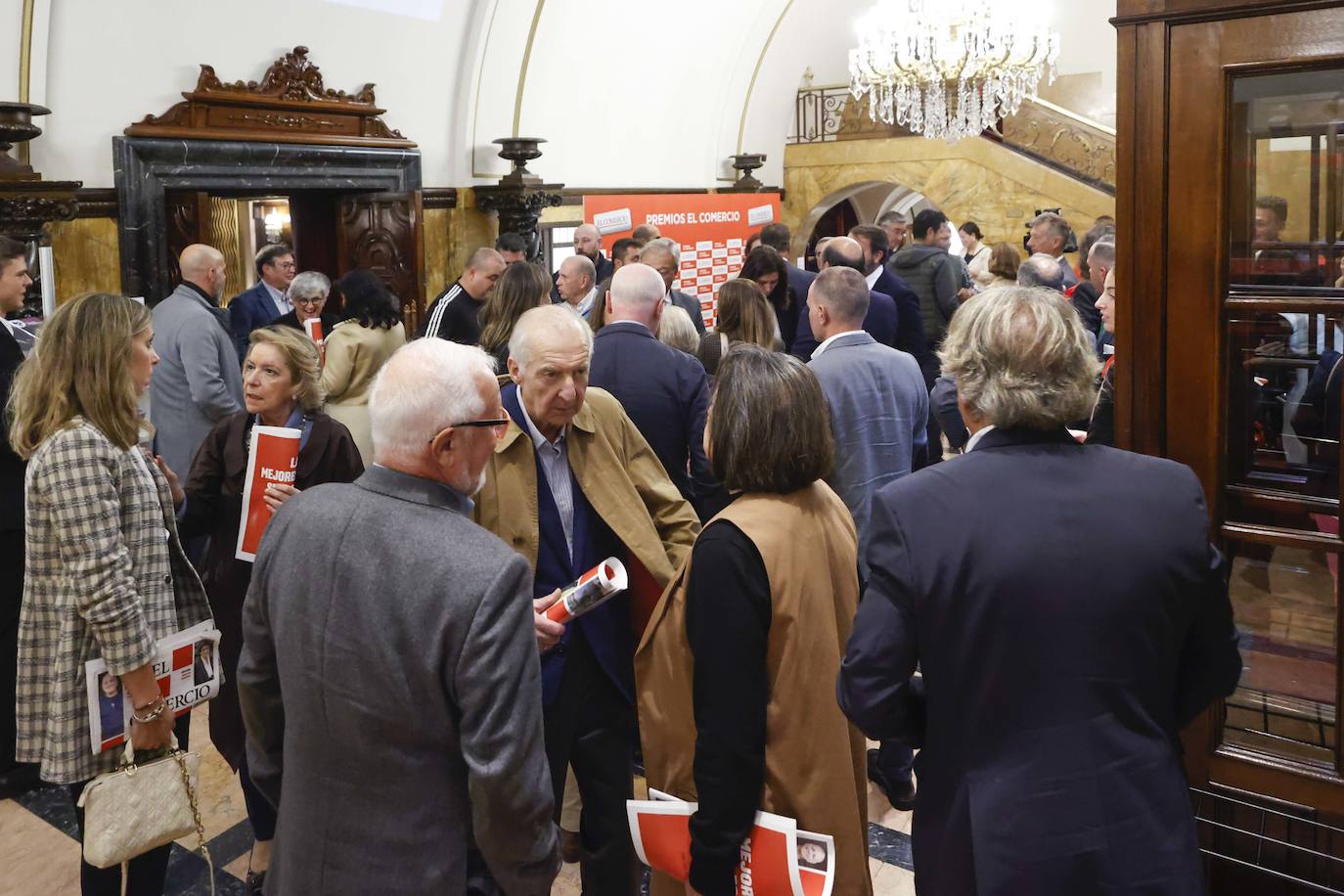 Fotos: EL COMERCIO premia al «mejor retablo de una Asturias que sabe trabajar por el futuro»