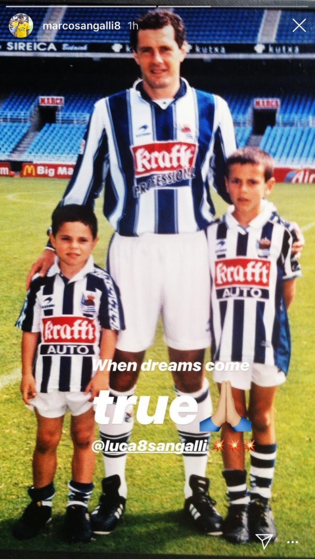 Luca y Marco Sangalli, en Anoeta, junto a su tío Miguel Fuentes. 