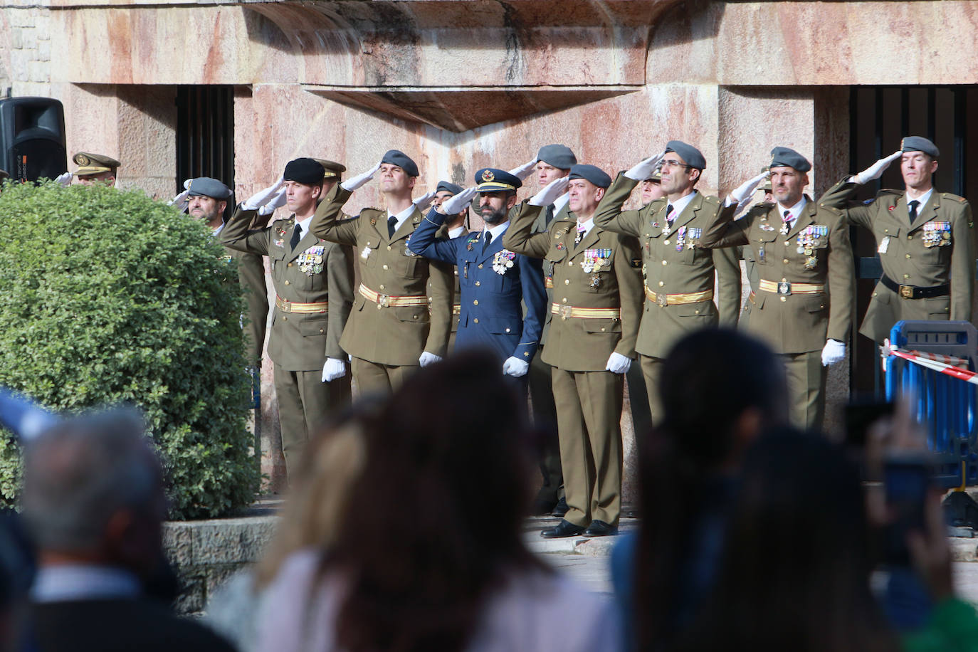 Fotos: Multitudinaria jura de bandera civil en Covadonga