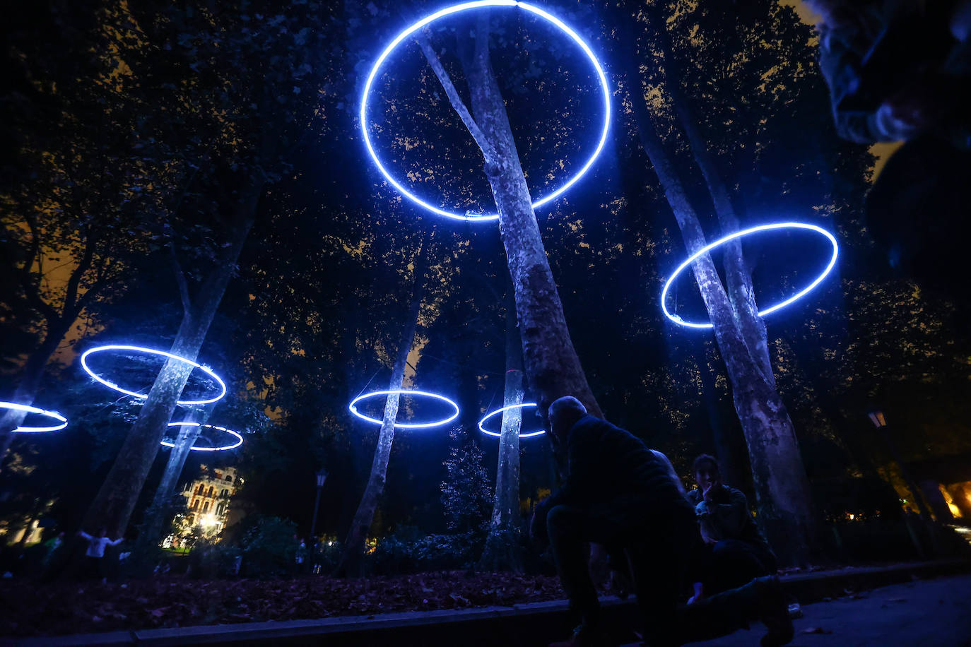 Fotos: Una Noche Blanca &#039;redonda&#039; llena las calles de cultura y colas