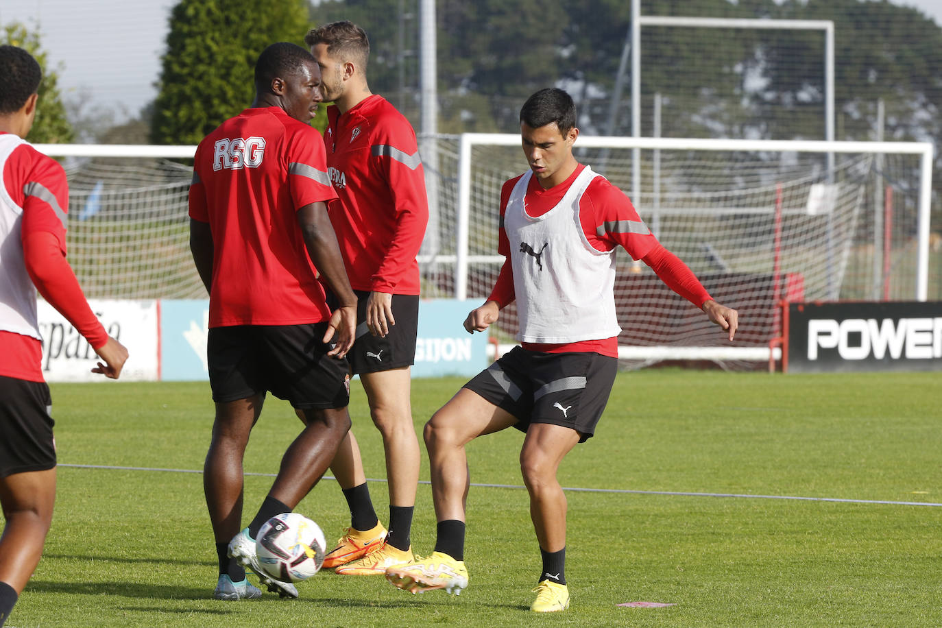 Fotos: Entrenamiento del Sporting (4-10-22)