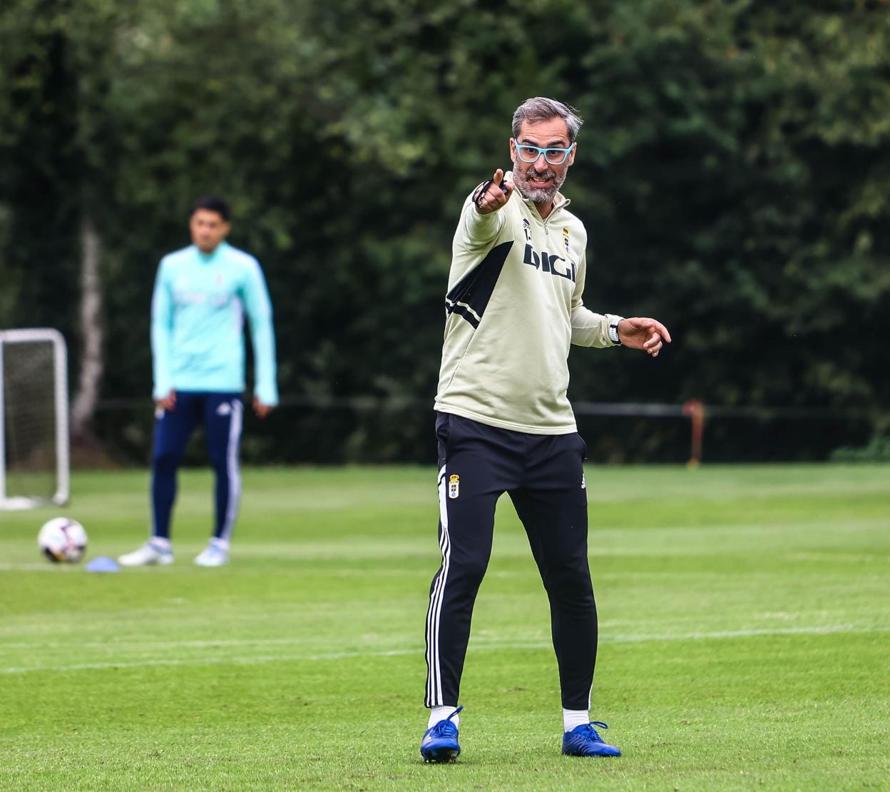 Bolo gesticula durante una sesión de entrenamiento en El Requexón.