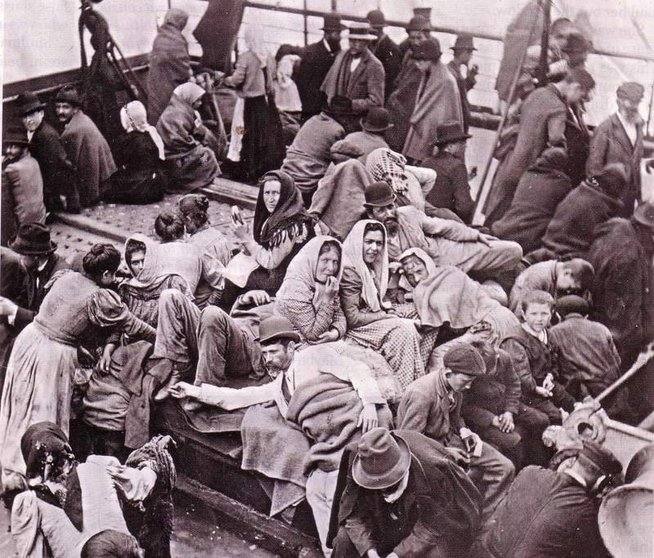 Muchos jóvenes veían la emigración como única forma de prosperar.