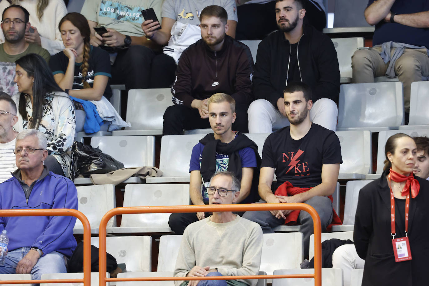 Fotos: ¿Estuviste en el Gijón Open ATP 250 este lunes? ¡Búscate!