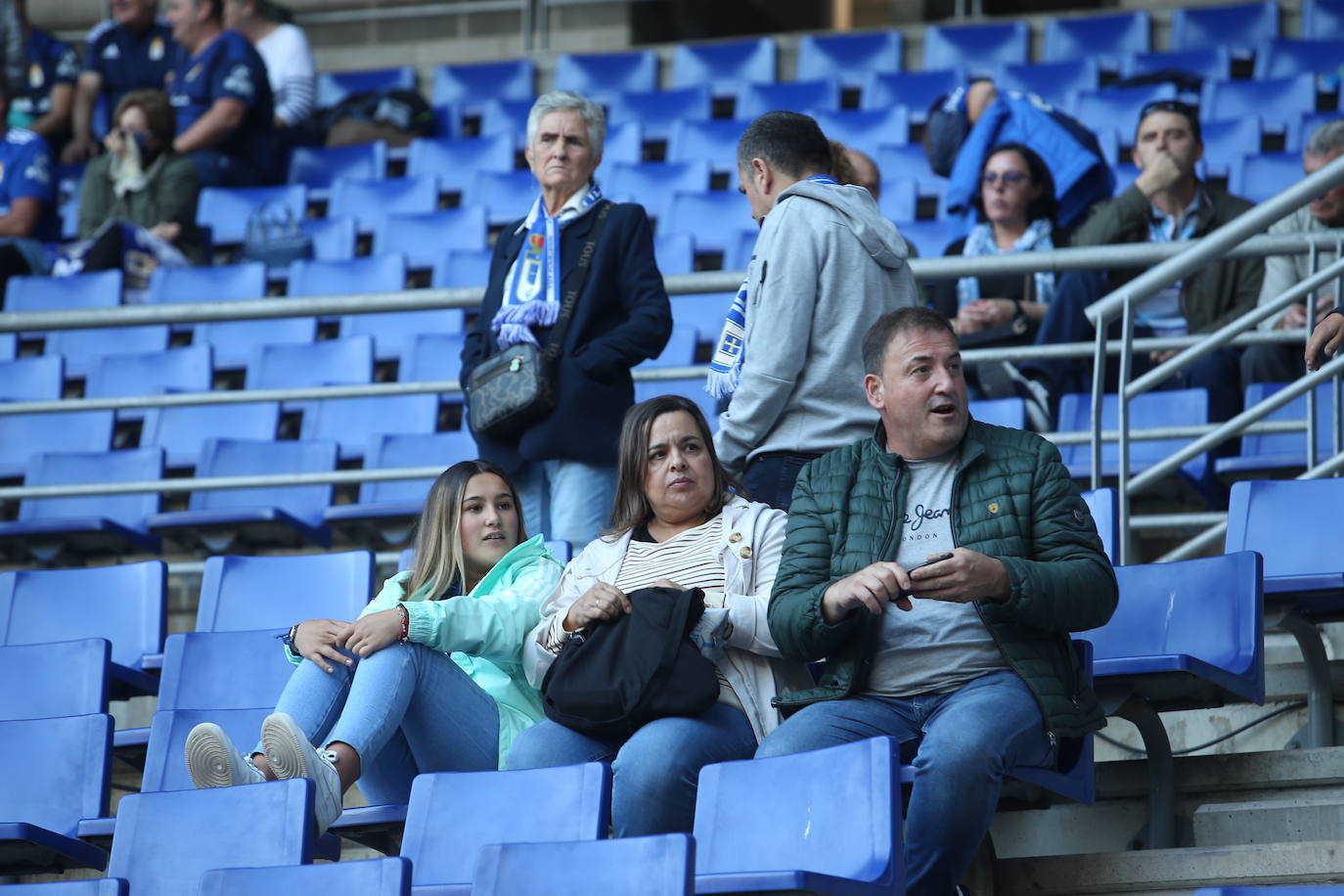 Fotos: ¿Estuviste en el Real Oviedo - Huesca en el Carlos Tartiere?¡Búscate!