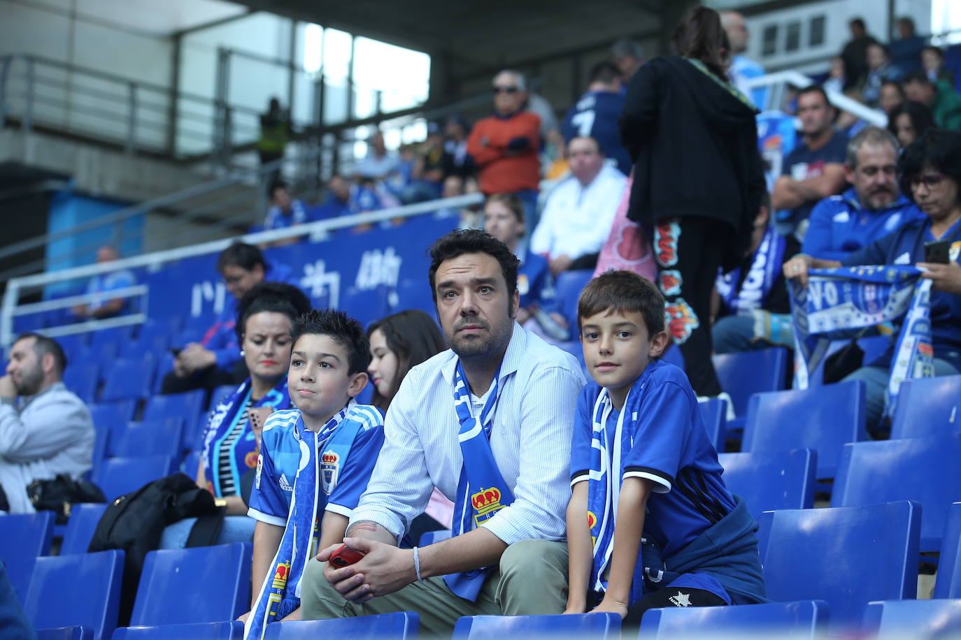 Fotos: ¿Estuviste en el Real Oviedo - Huesca en el Carlos Tartiere?¡Búscate!