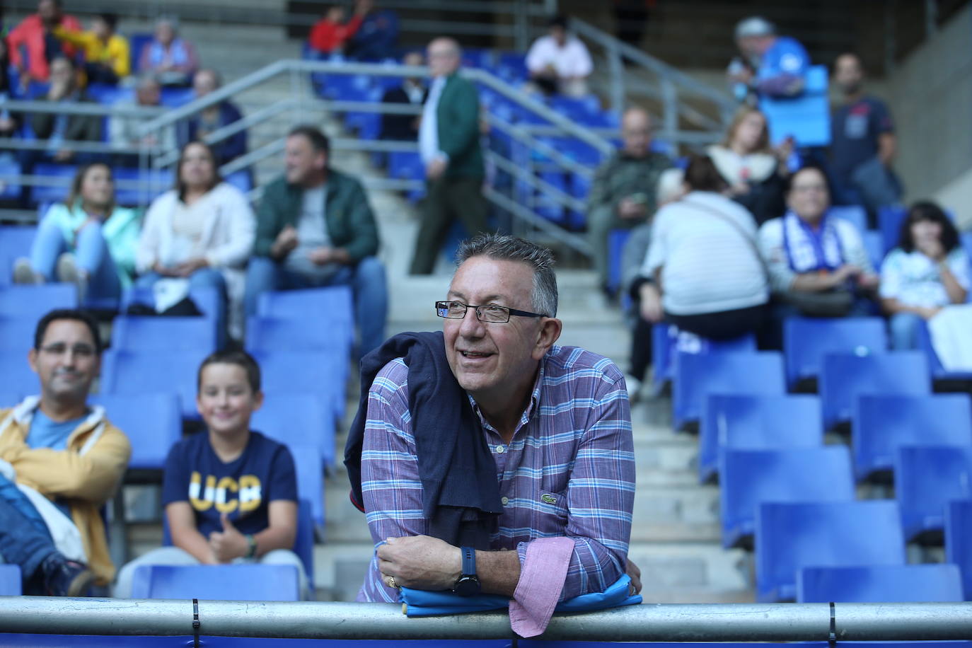 Fotos: ¿Estuviste en el Real Oviedo - Huesca en el Carlos Tartiere?¡Búscate!