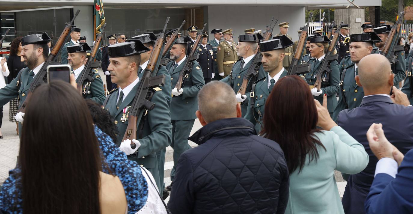 Fotos: La Guardia Civil de Gijón celebra el Pilar