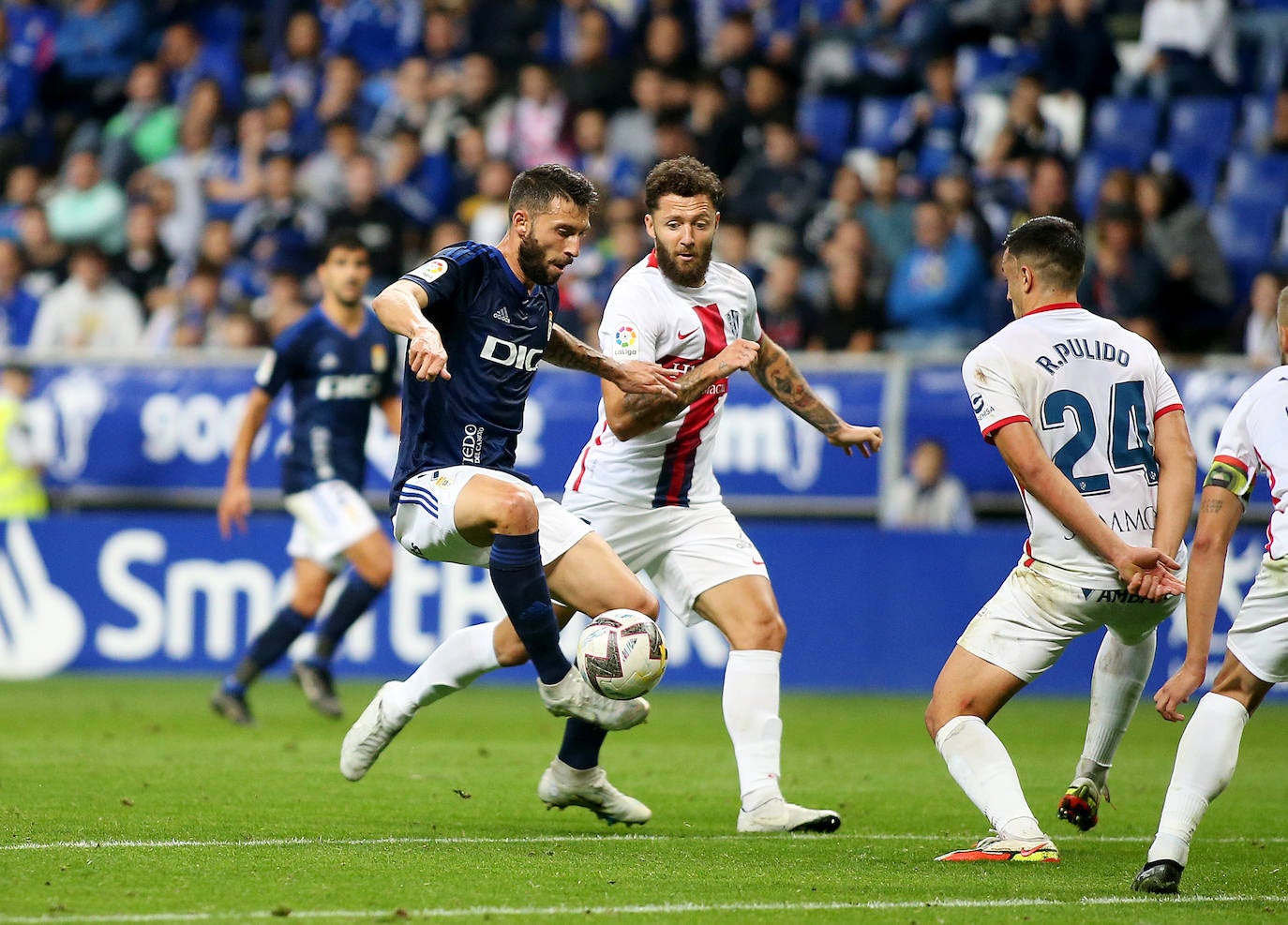 Fotos: Las mejores jugadas del Real Oviedo 0-1 Huesca