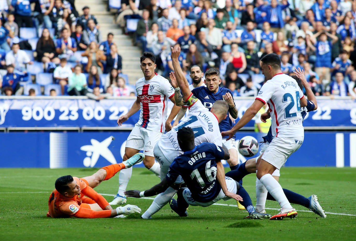 Fotos: Las mejores jugadas del Real Oviedo 0-1 Huesca