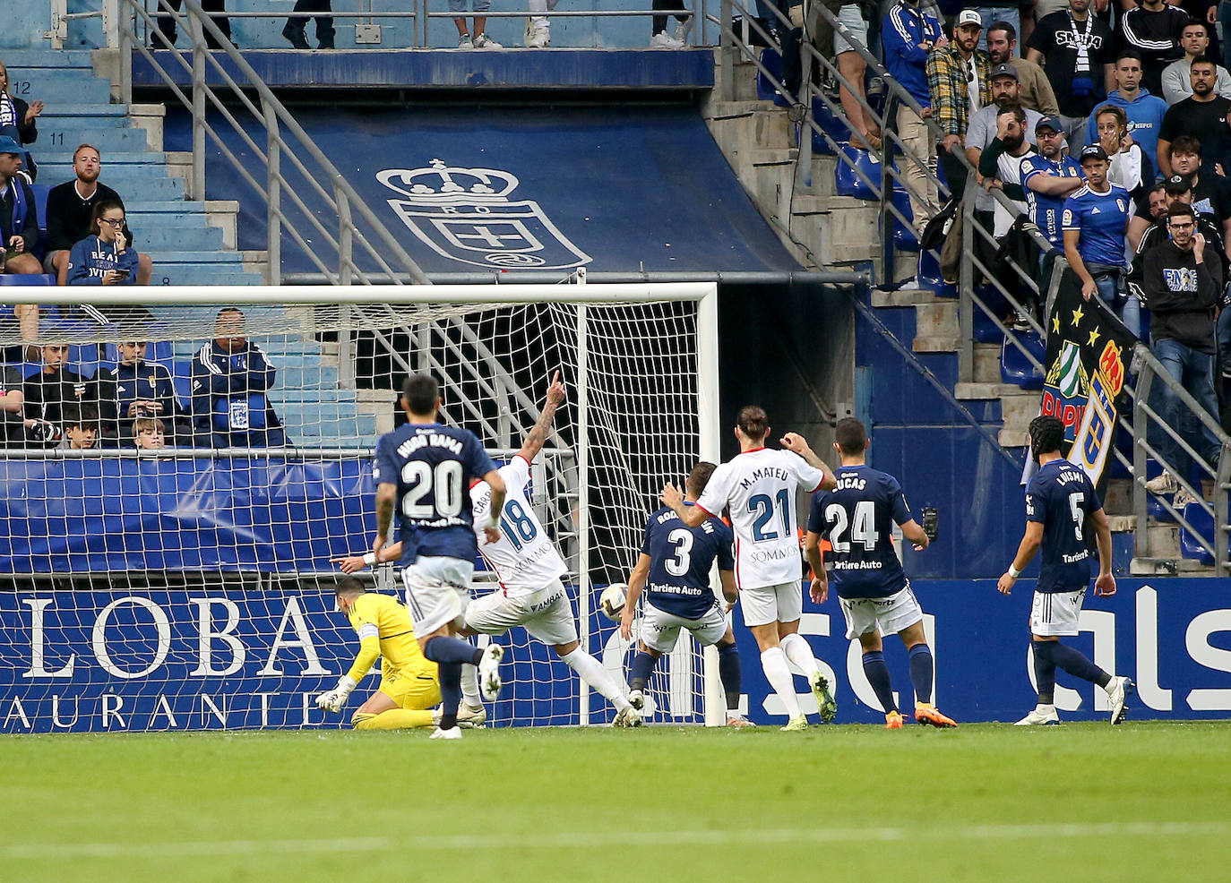 Fotos: Las mejores jugadas del Real Oviedo 0-1 Huesca