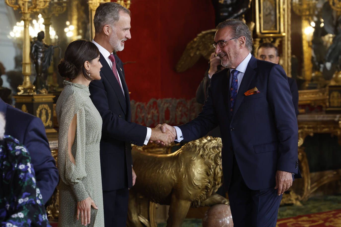 Fotos: Así ha sido la recepción a las autoridades en el Palacio Real