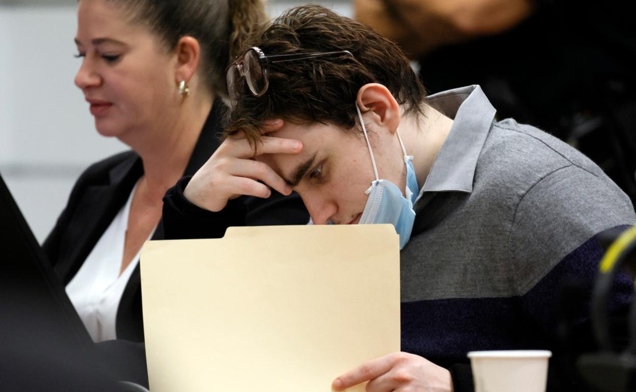 Nicolas Cruz asesinó a 17 personas en un tiroteo en su antiguo instituto 