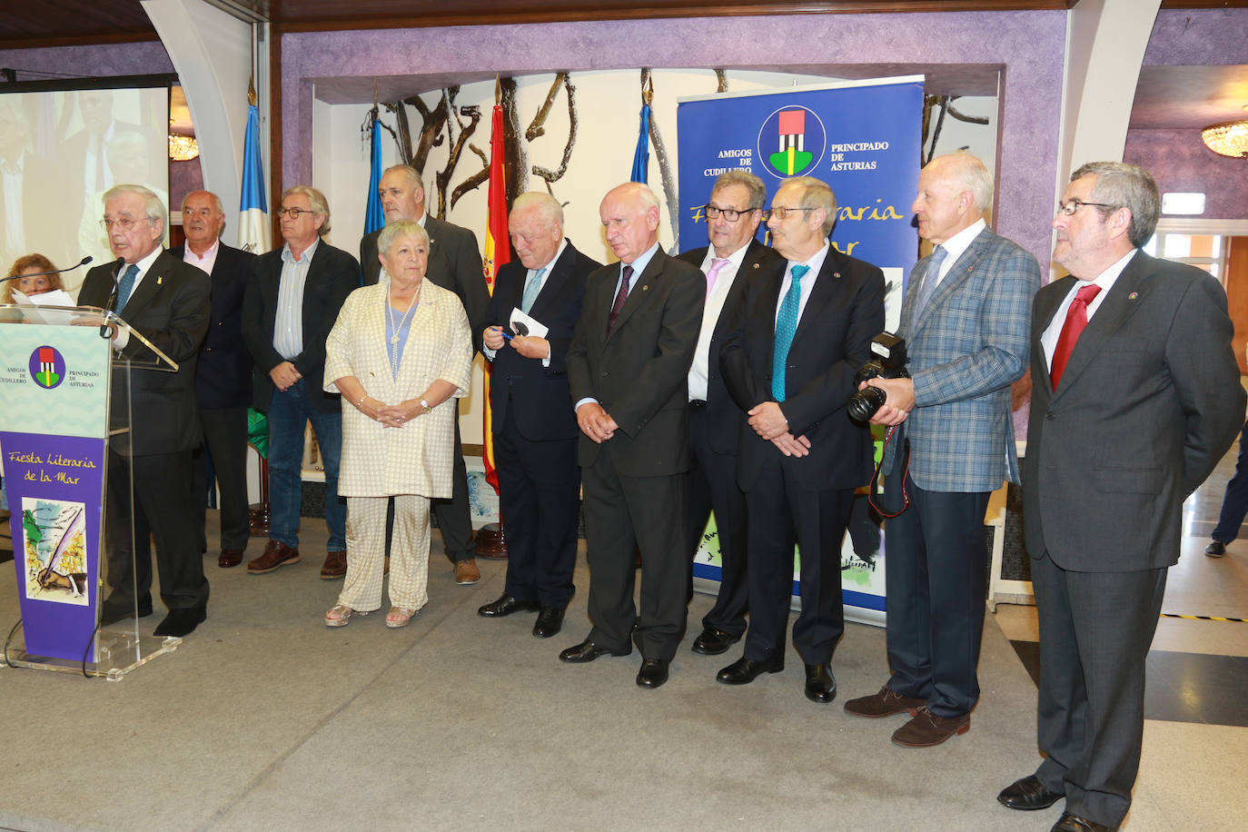 Fotos: Las letras asturianas celebran la Fiesta Literaria de la Mar