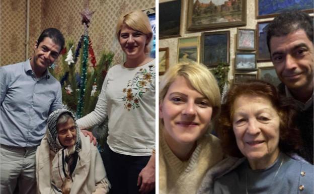 Krystyna Pechena Romanova visitó estas navidades a su familia ucraniana. En las fotos se encuentra junto a su marido y sus dos abuelas: en la izquierda, su abuela Galina que falleció el 20 de abril de este año en Kiev; a la derecha su abuela Elena. 