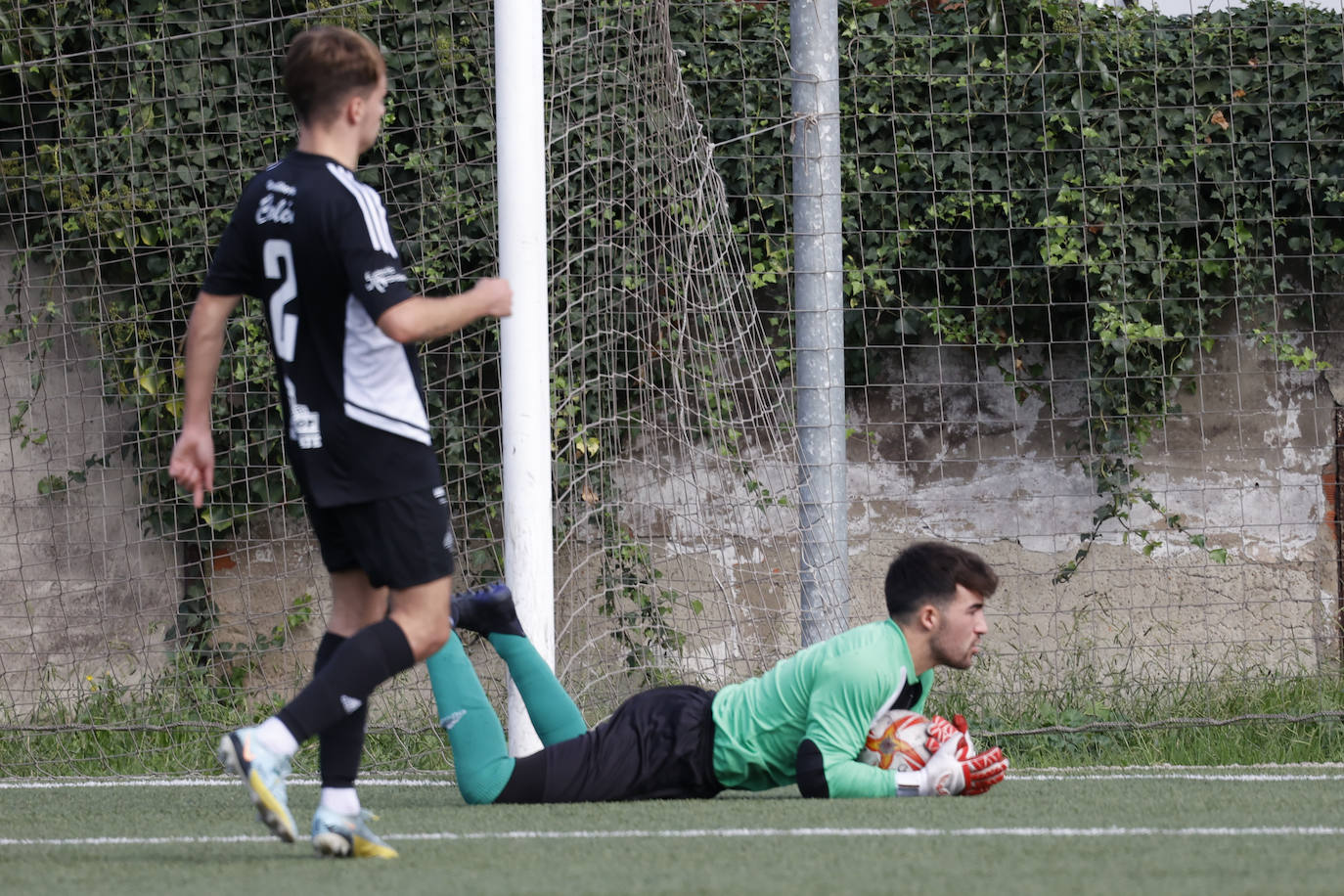 Fotos: Las mejores jugadas del Gijón Industrial - Lealtad