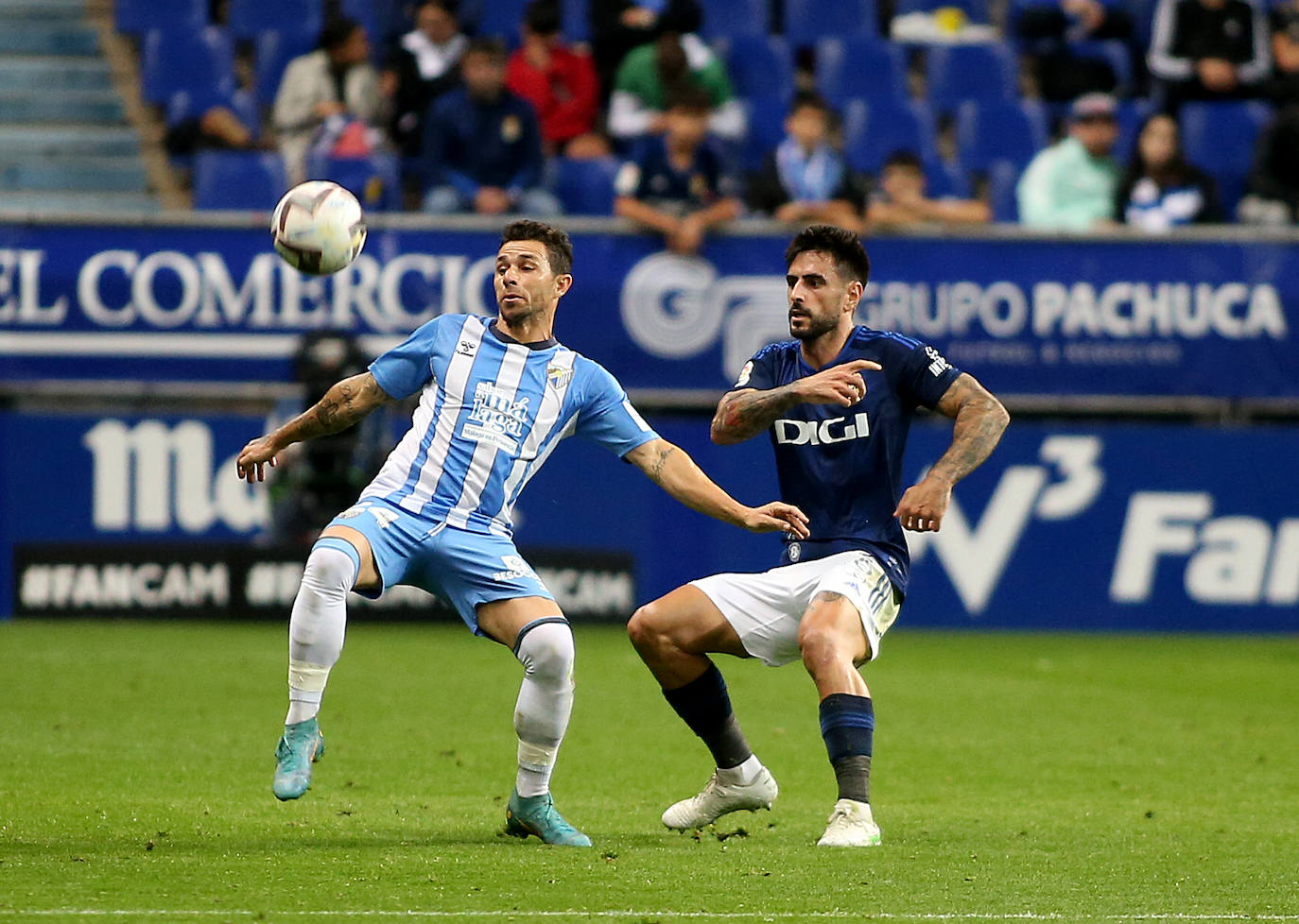 Fotos: Las mejores jugadas del Real Oviedo - Málaga