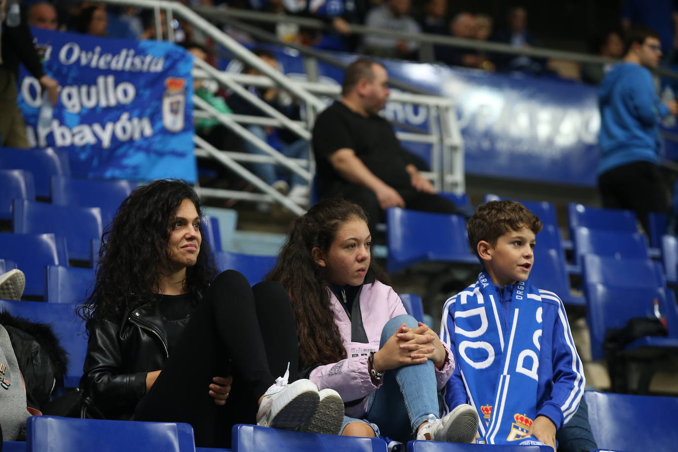 Fotos: ¿Estuviste en el Real Oviedo - Málaga? ¡Búscate!