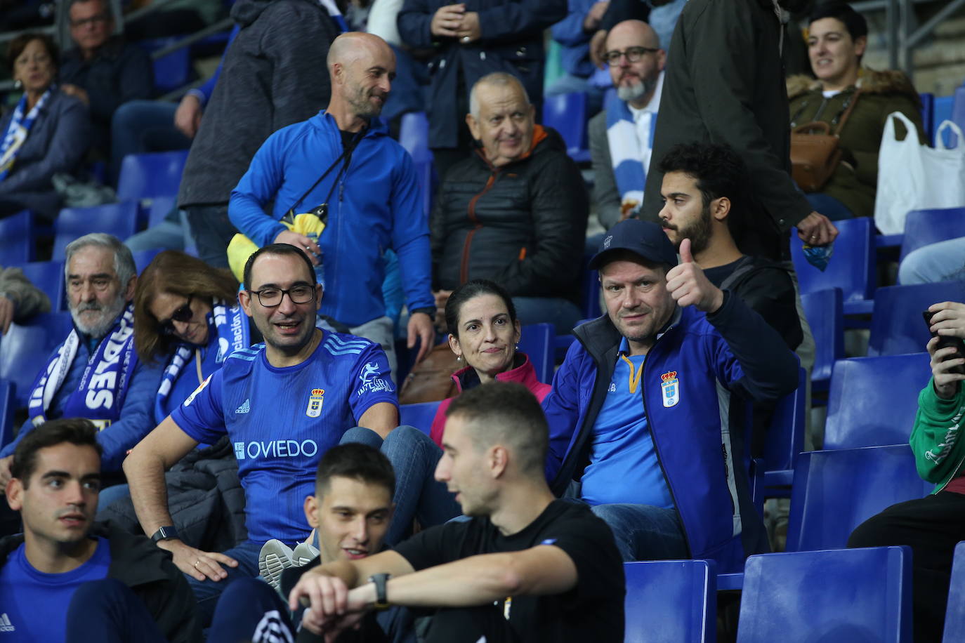 Fotos: ¿Estuviste en el Real Oviedo - Málaga? ¡Búscate!