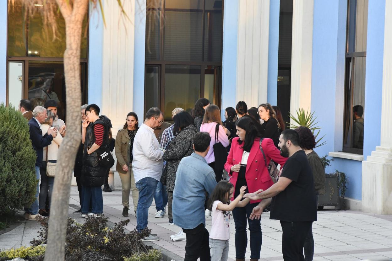 El tanatorio de Avilés se llenó de amigos de Yolanda Álvarez. 