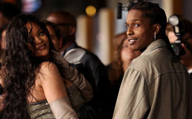 Rihanna y A$AP Rocky en la Premier de la película 'Black Panther: Wakanda Forever'. 