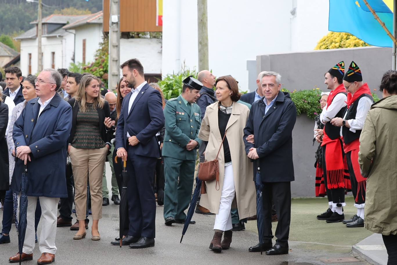 Fotos: Cadavedo, Pueblo Ejemplar y entregado en la visita de los Reyes