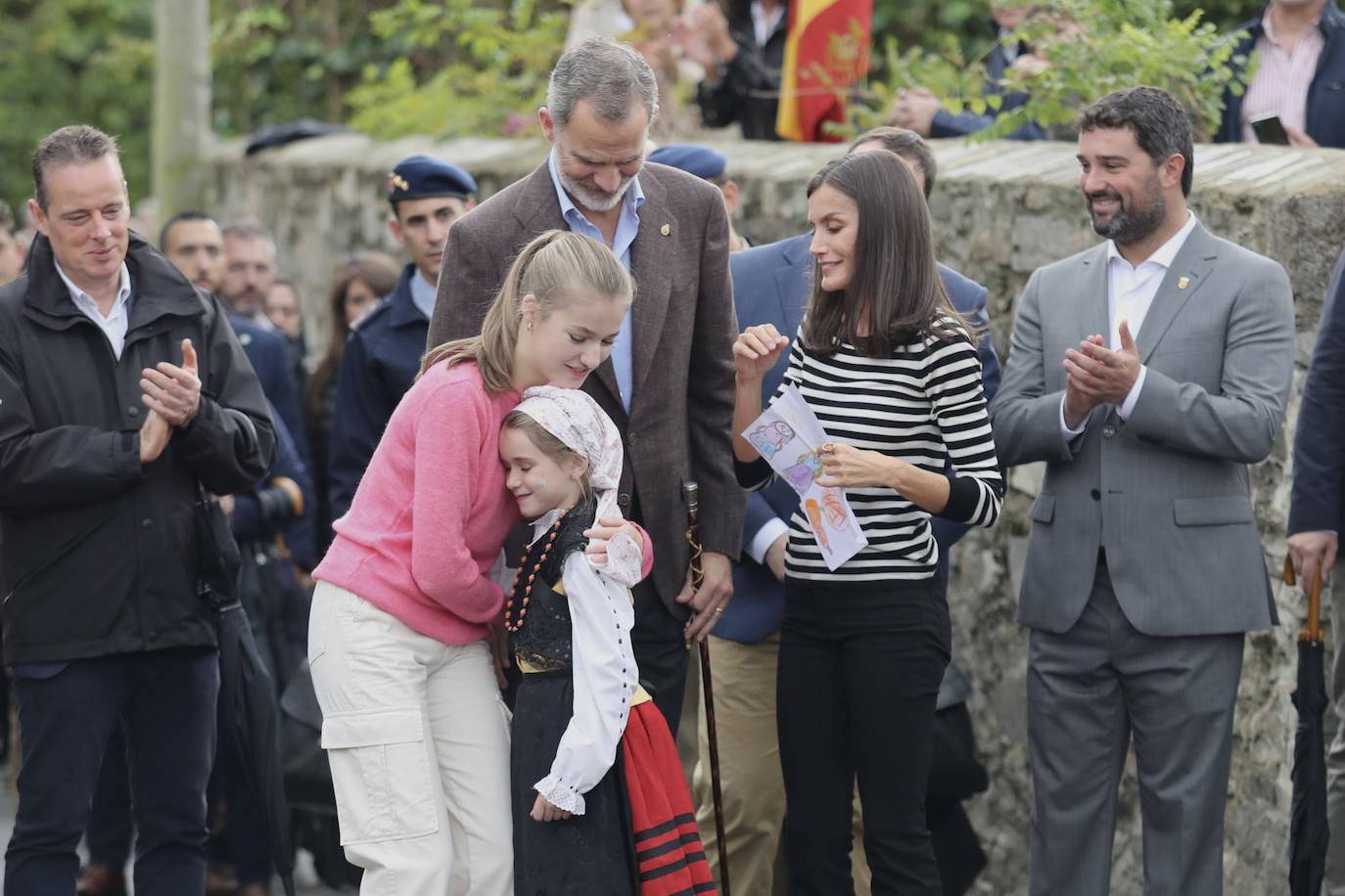 Fotos: Cadavedo, Pueblo Ejemplar y entregado en la visita de los Reyes