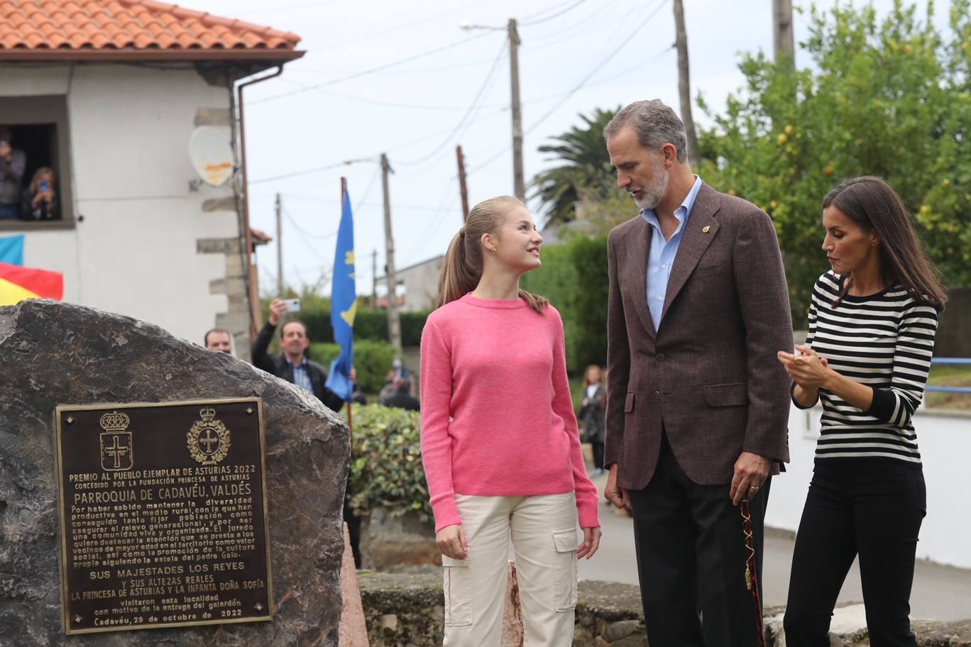 Fotos: Cadavedo, Pueblo Ejemplar y entregado en la visita de los Reyes