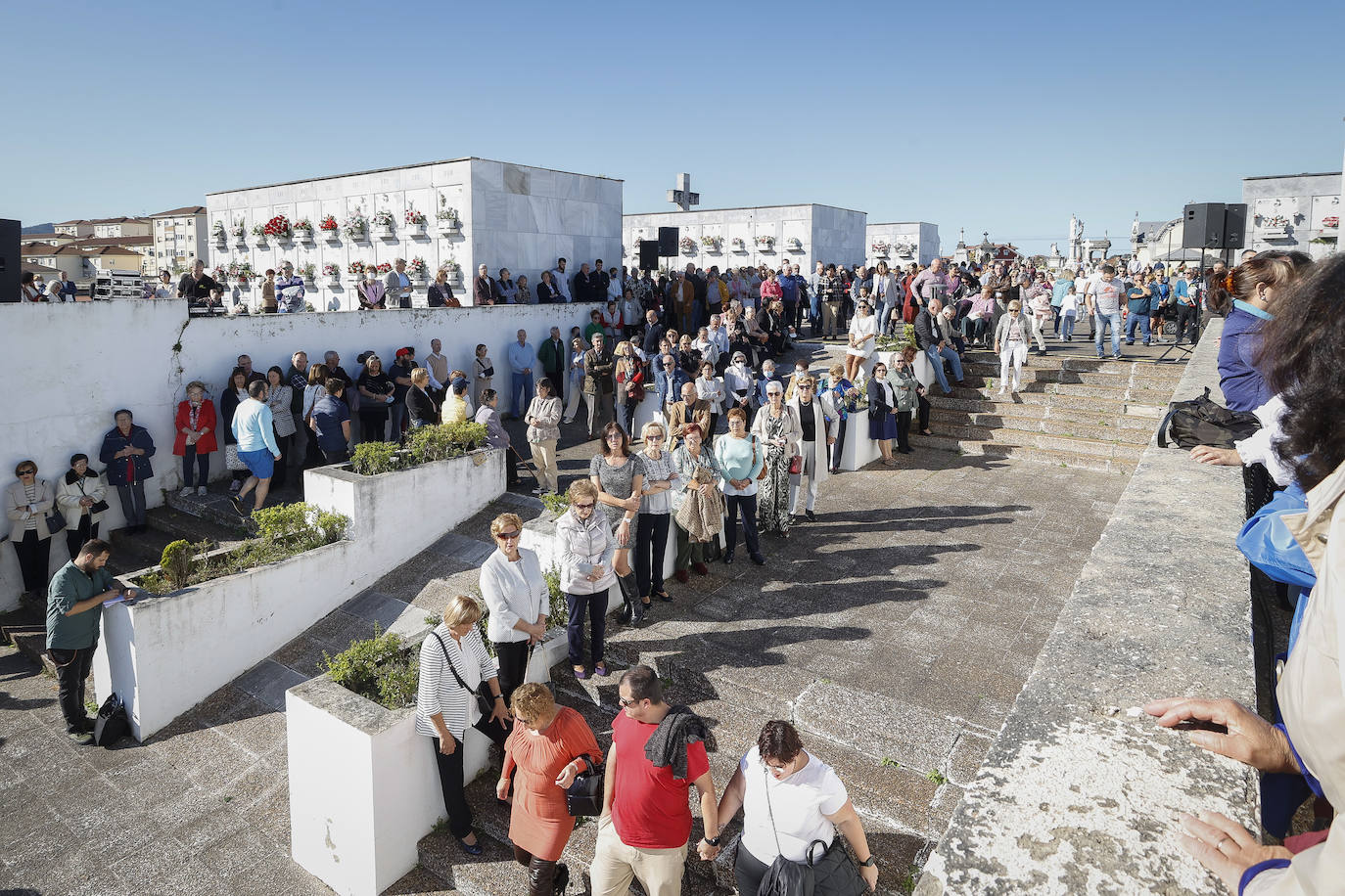 Fotos: Asturias, fiel a la tradición en el día de Todos los Santos