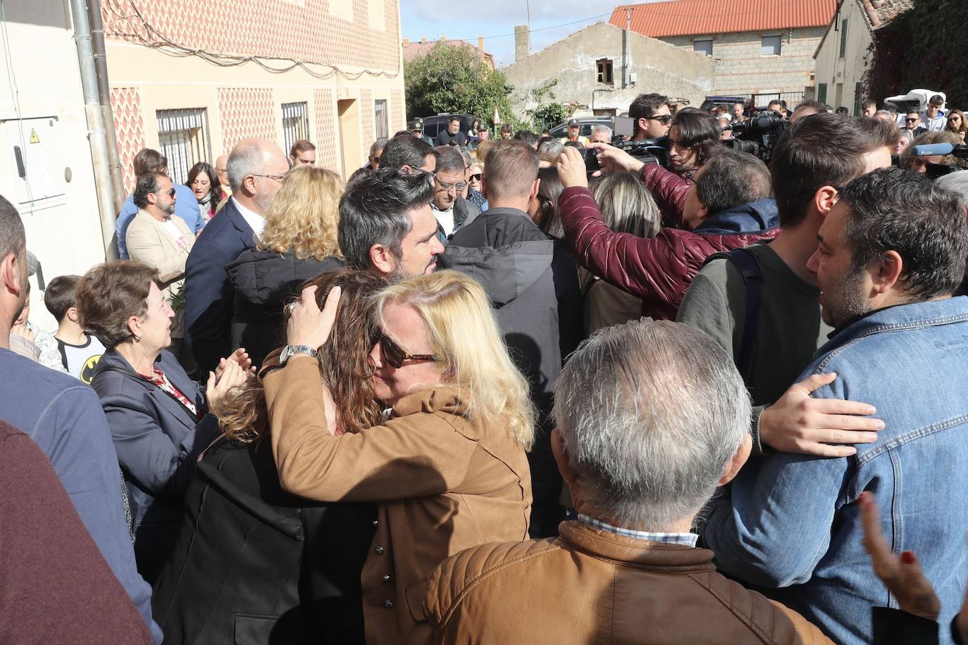 Fotos: Un pueblo roto de dolor por la atroz muerte de la pequeña Olivia