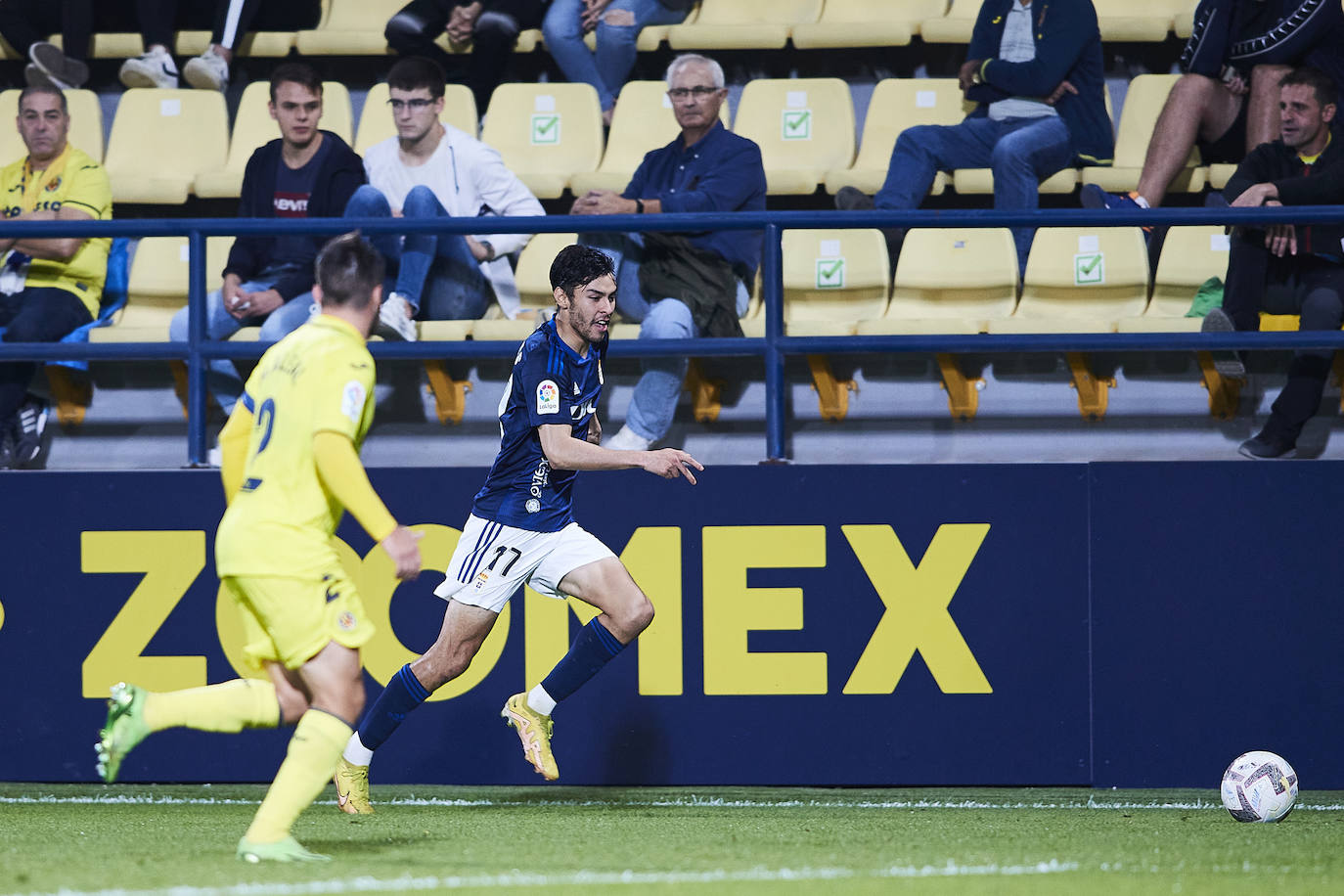 Fotos: Las mejores jugadas del Villarreal B - Real Oviedo