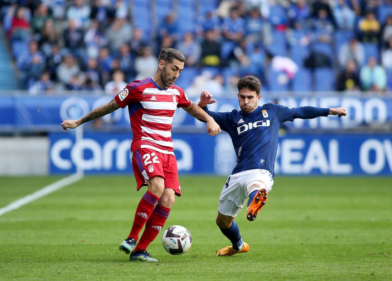 Fotos: Las mejores jugadas del Real Oviedo - Granada