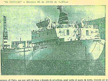 Imagen secundaria 1 -  Recortes de EL COMERCIO con andaduras navieras de la empresa, desde el naufragio de uno de los vapores en 1935 a la botadura de un mercante en 1973.