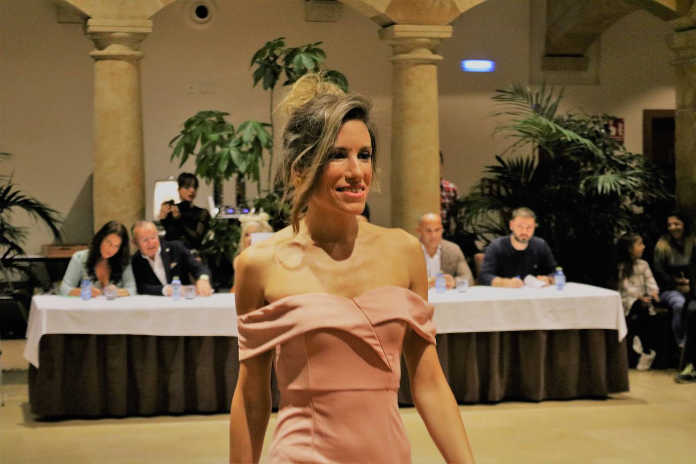 Fotos: Concurso de belleza Royal Spain en Tineo