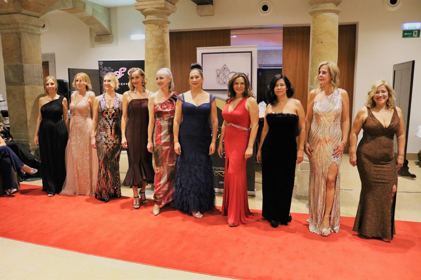 Fotos: Concurso de belleza Royal Spain en Tineo