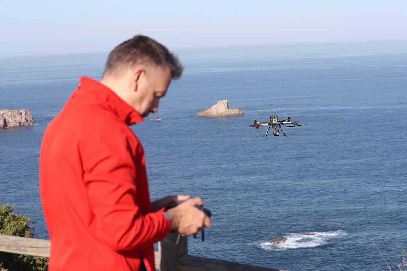 Fotos:Intensas labores de búsqueda en el Cabo Peñas