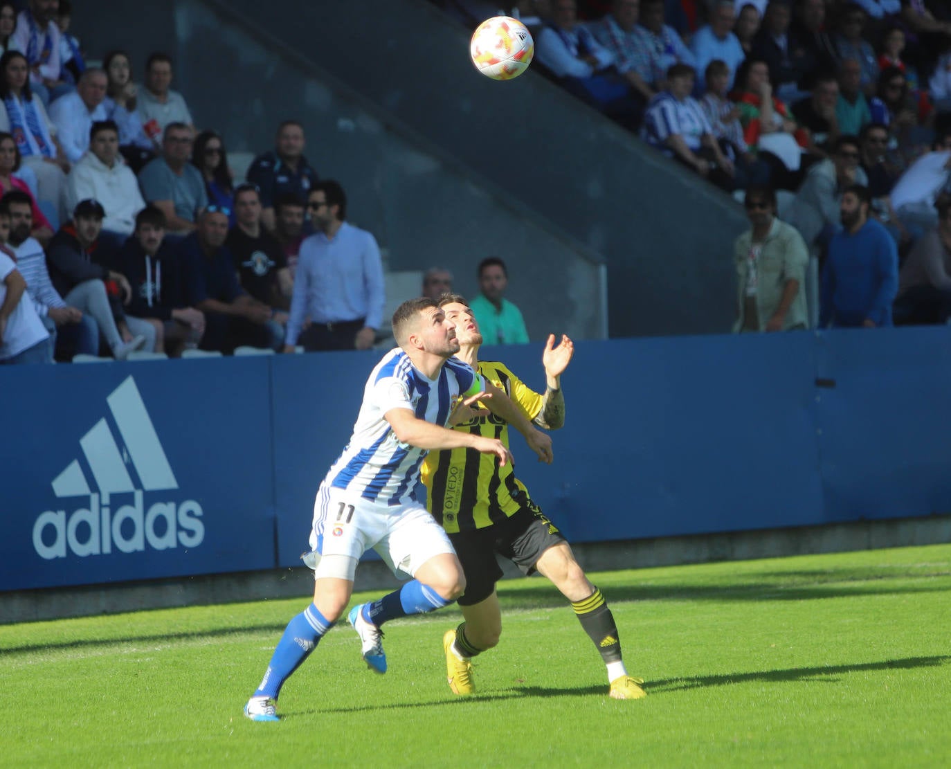 Fotos: Las mejores jugadas del Gimnástica-Real Oviedo