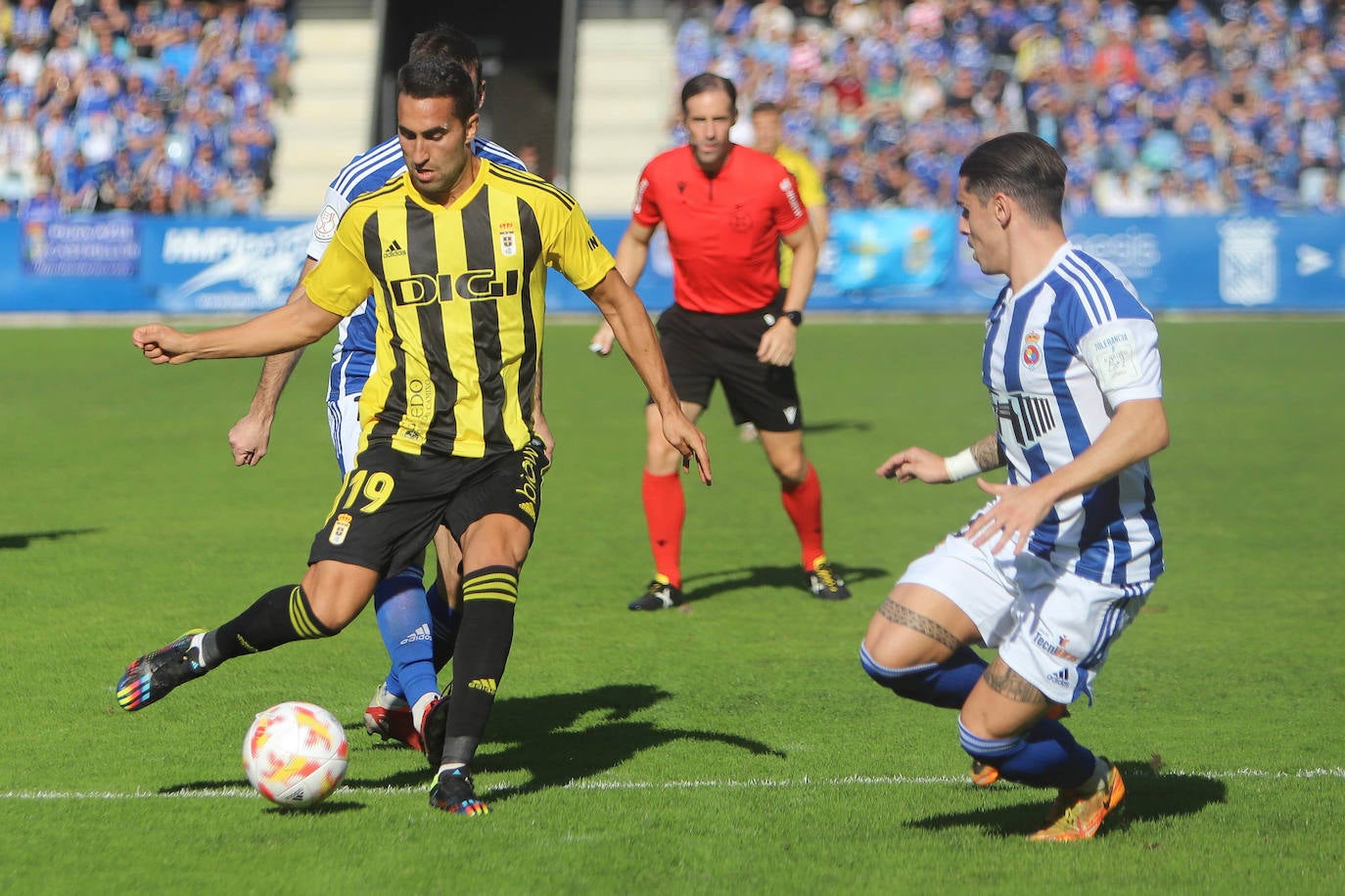 Fotos: Las mejores jugadas del Gimnástica-Real Oviedo