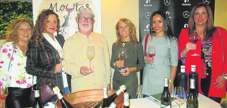 Marta Gutiérrez, Elena Meana (Gota a Gota), Alfonso Moutas, Carmen Cabanas (La Tonada), Soly Morís y Silvia Castilla.